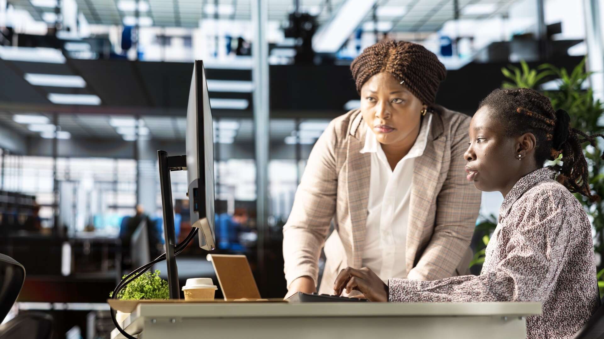 How to track employee productivity without micromanaging
