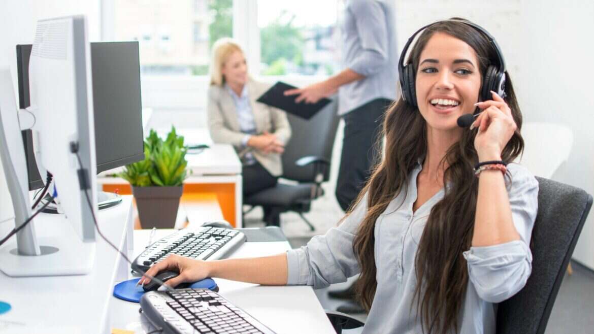 exceptional customer service examples