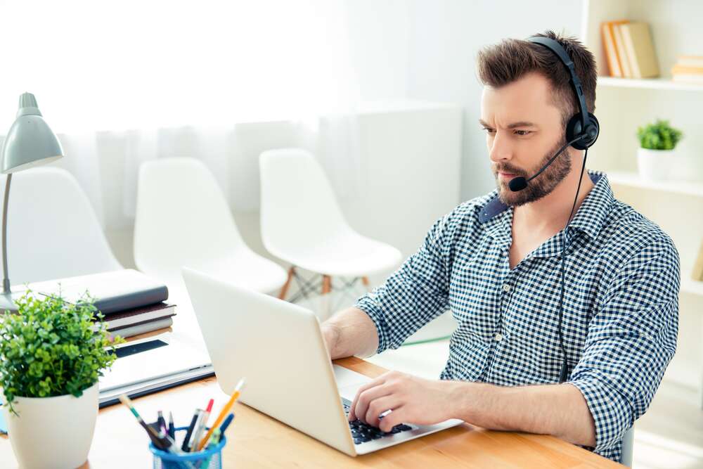 remote call center agents