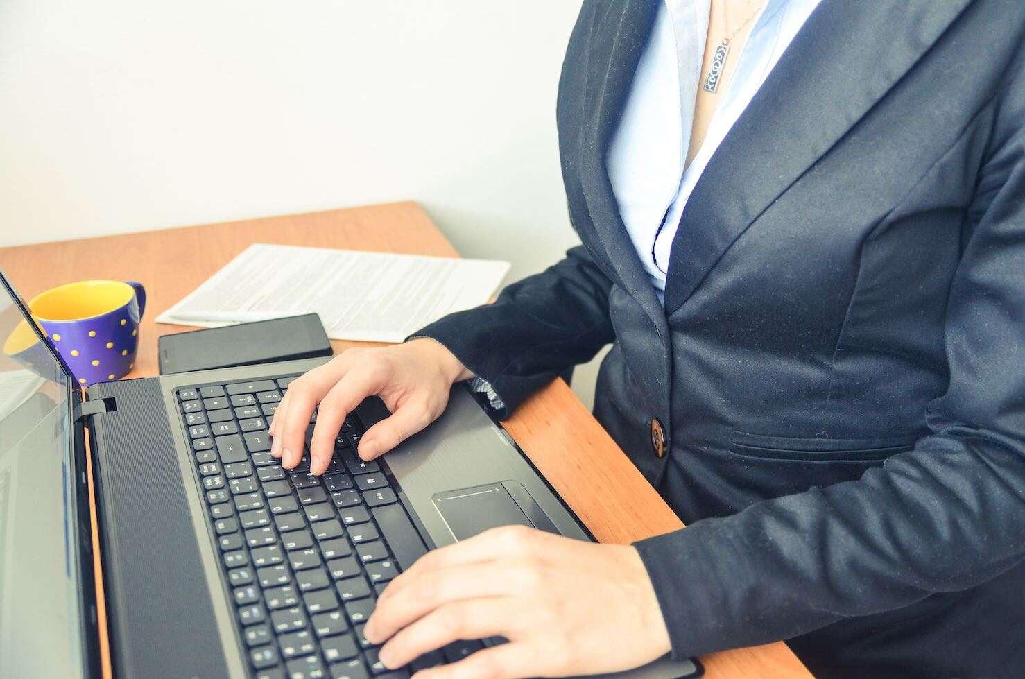 gerenciar funcionarios remotos