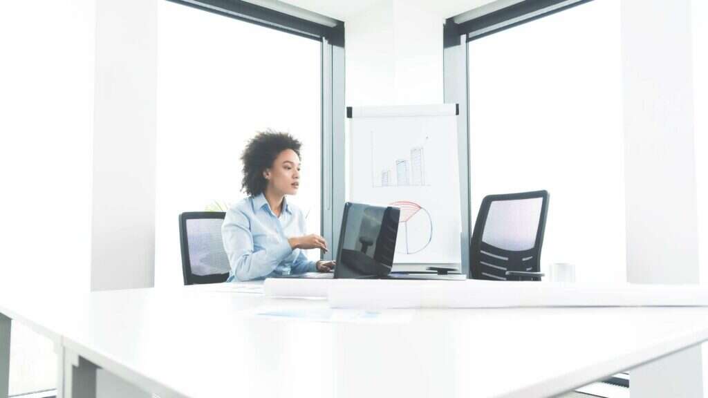 managing virtual office