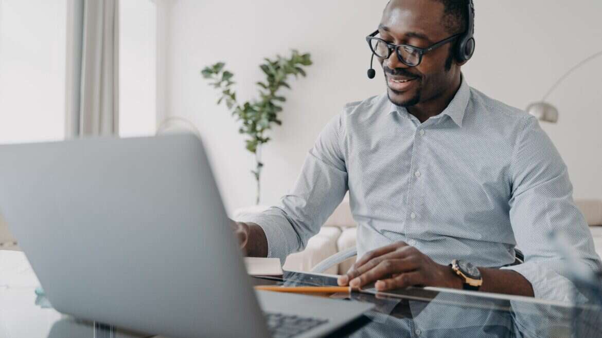 Managing Distributed Teams