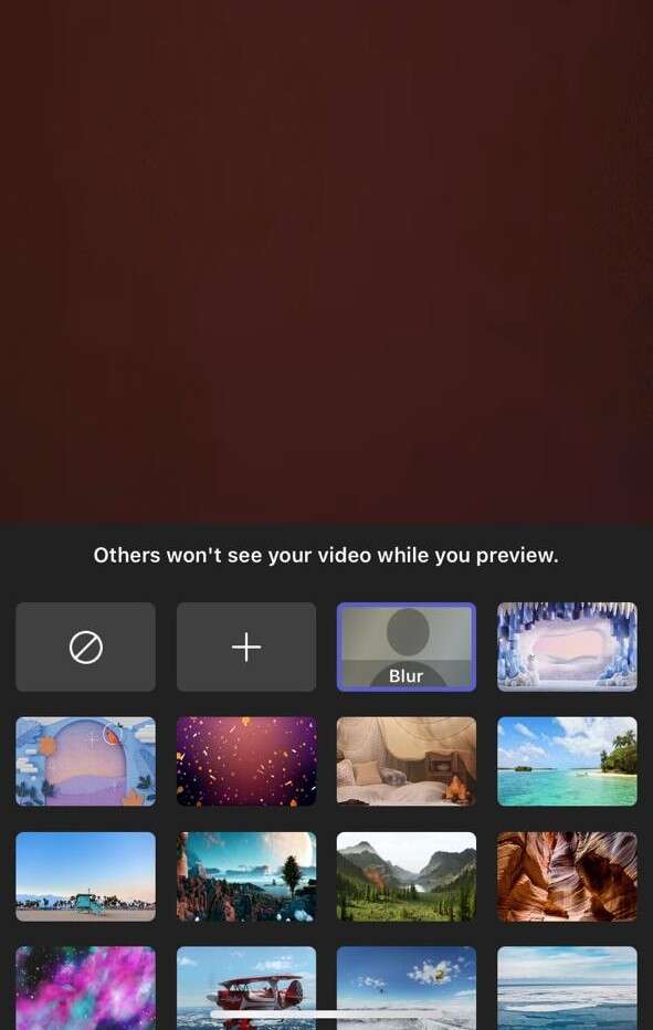  Click on the Blur tile when the Select background pop-up window appears.