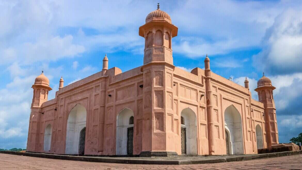 Outsourcing to Bangladesh