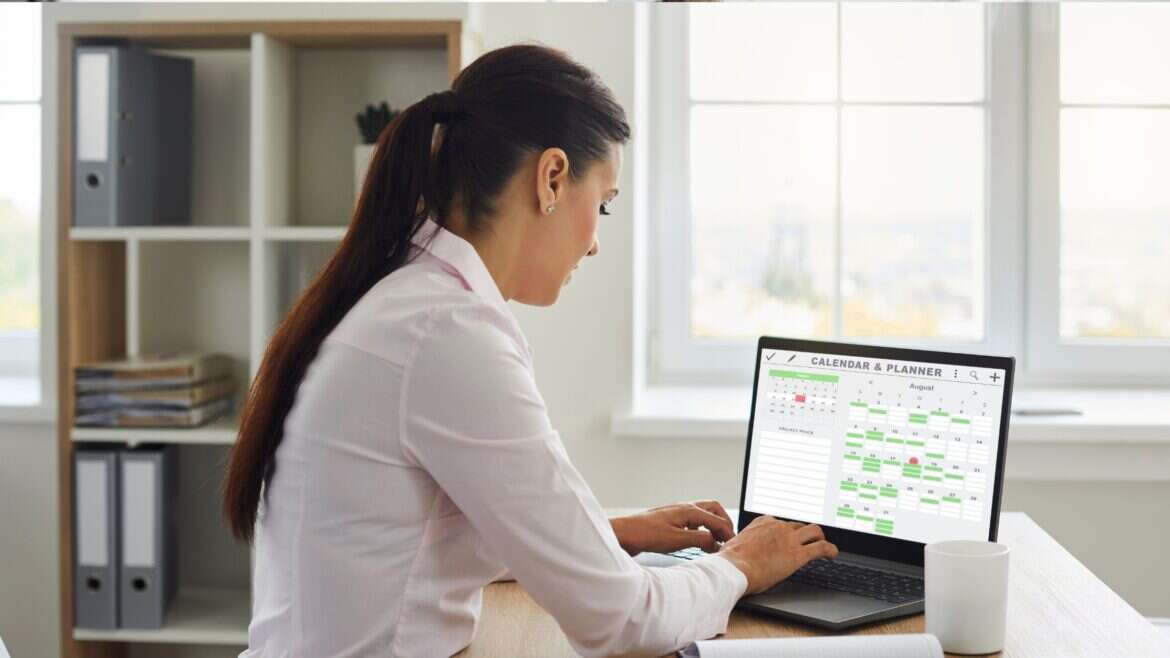 staff scheduling software