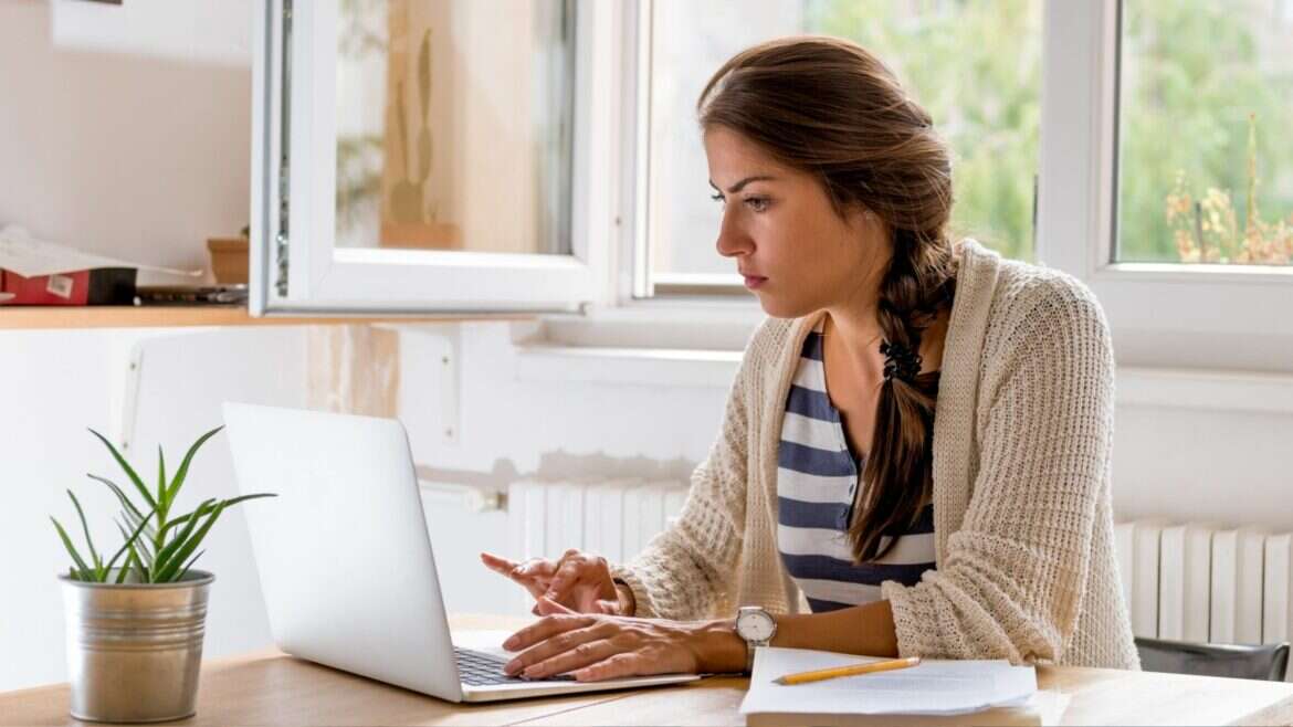 Hubstaff vs Clockify