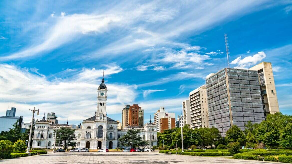 average salary in latin america