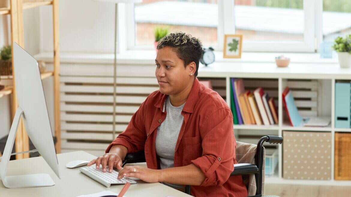 how to track employee computer activity